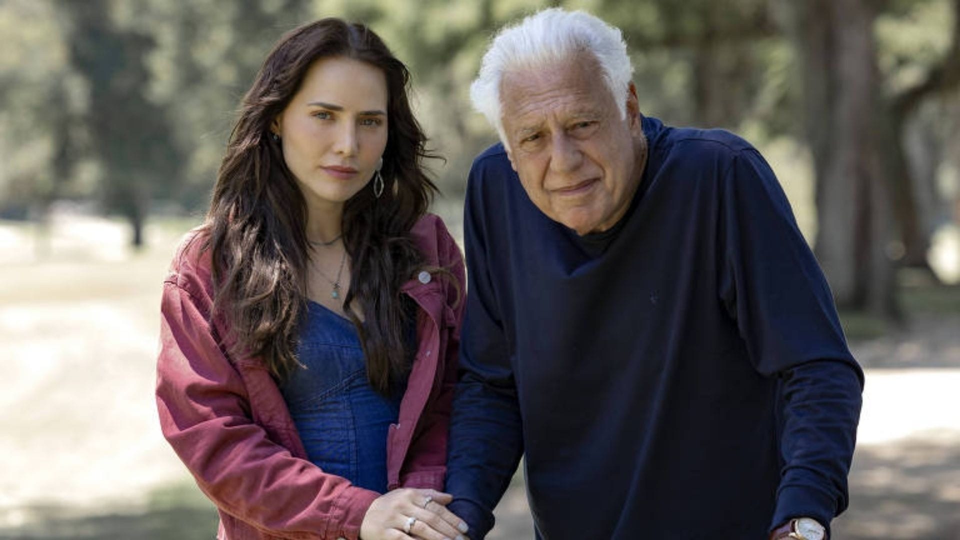 Let&iacute;cia Colin e Ant&ocirc;nio Fagundes em 'Quem Ama, Cuida'