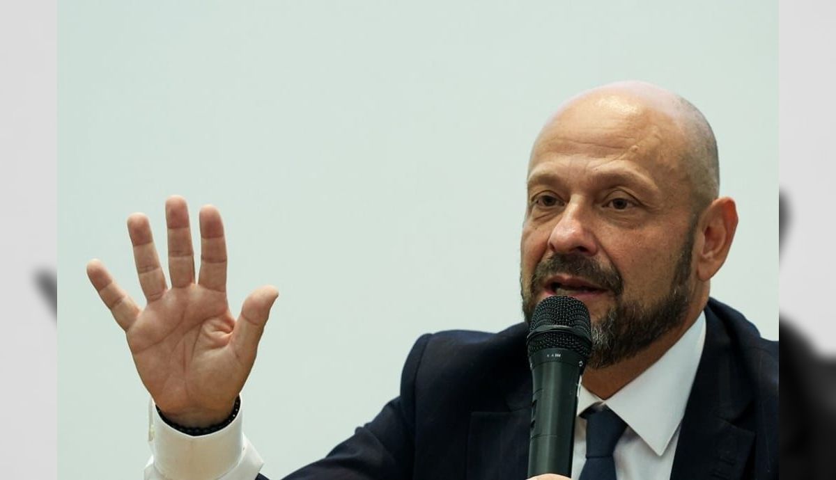 Presidente do INSS é demitido; servidora de carreira assume