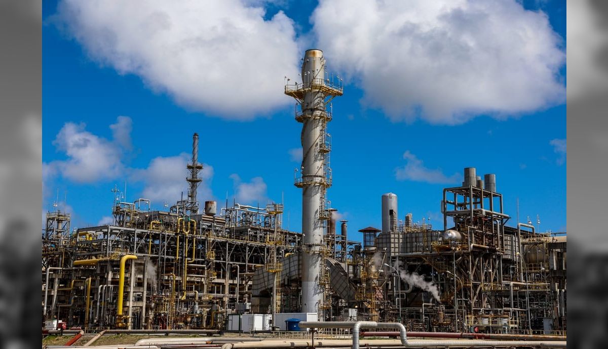 Juliana Rosa: petróleo segue em alta e pressiona a inflação