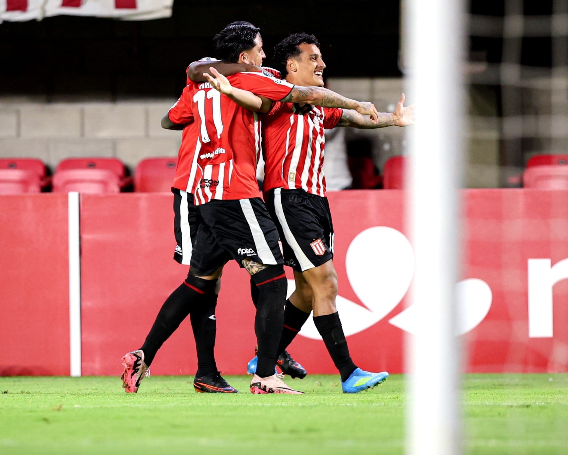 Resultados da Libertadores pressionam Flamengo e Palmeiras; entenda