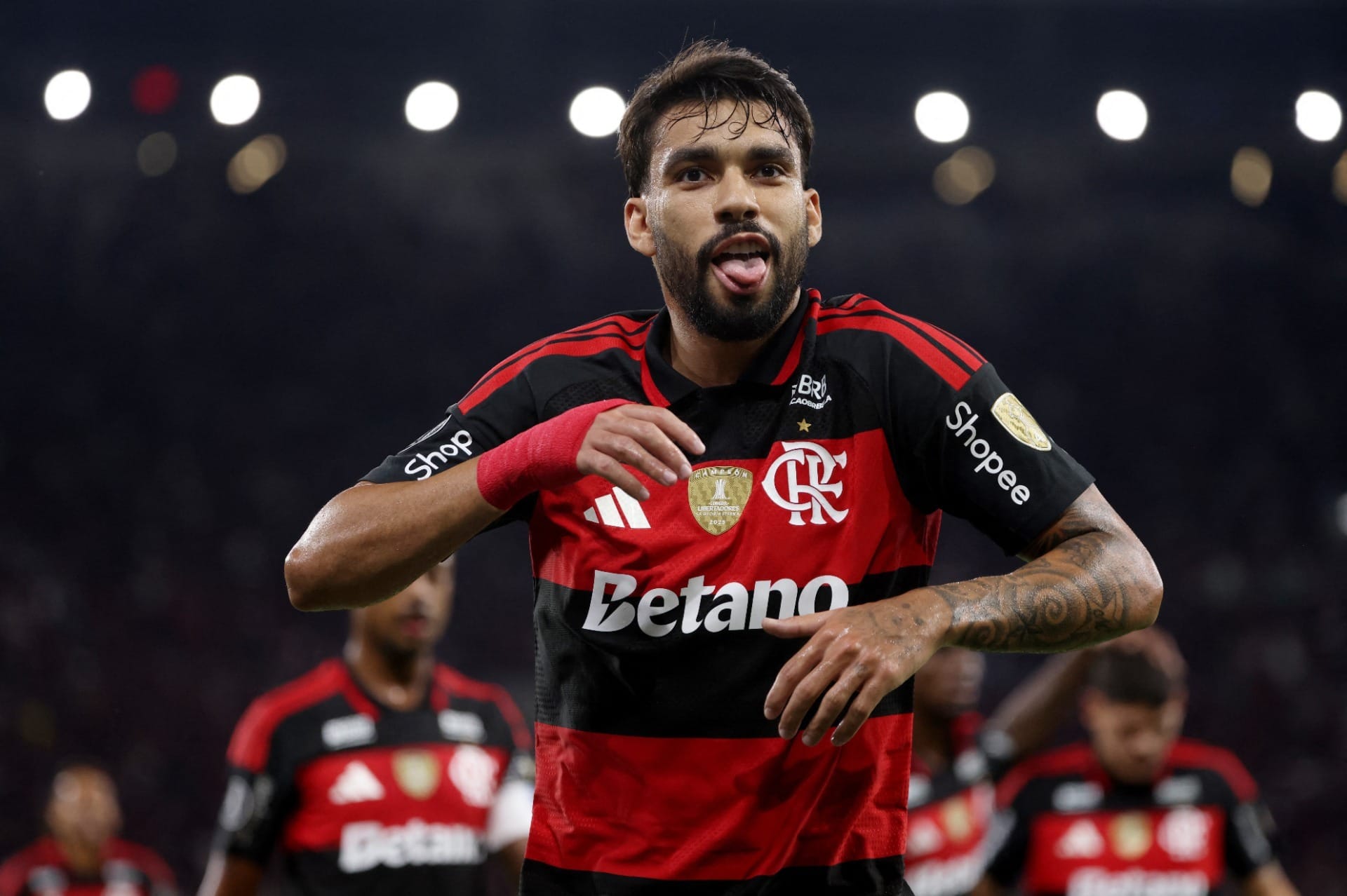 Fla goleia Independiente Medellín e reassume liderança na Libertadores