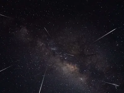 Chuva de meteoros atinge o pico nesta segunda-feira; veja como observar