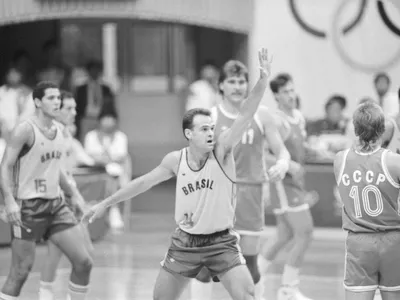Morre Oscar Schmidt, maior jogador da história do basquete brasileiro
