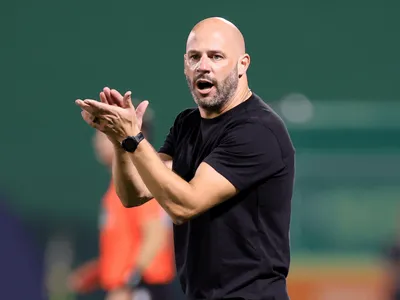 Técnico critica desempenho do Botafogo contra o Fluminense: "Jogo pobre"