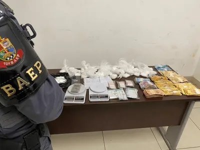 Polícia Militar apreende 671 porções de cocaína em piso falso em Sumaré