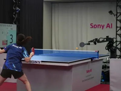 VÍDEO: Robô derrota campeões humanos no tênis de mesa