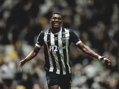 Atlético-MG leva susto, mas vence Ceará e sai na frente pela Copa do Brasil