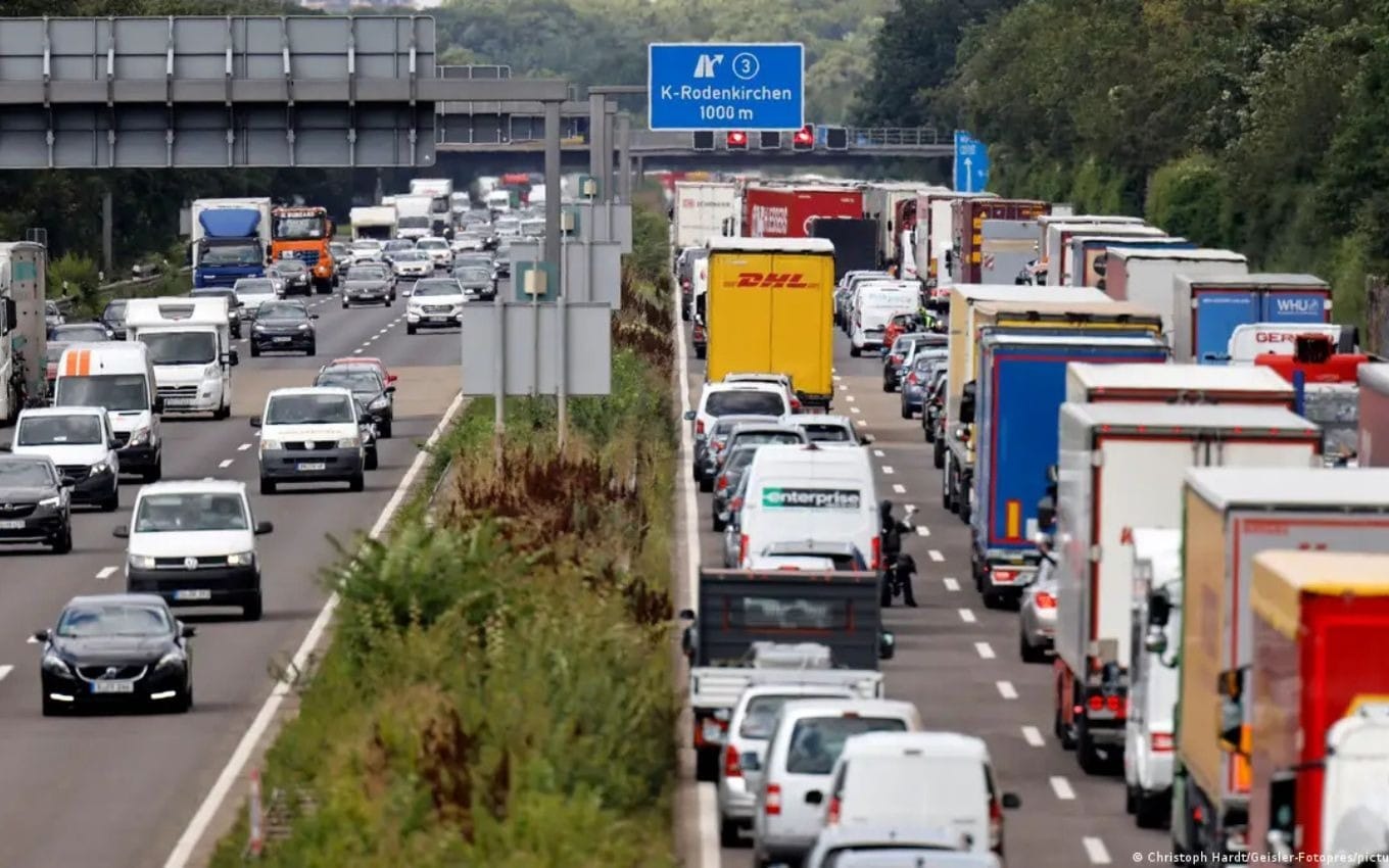 Carro elétrico quebra menos que modelo a combustão, aponta estudo