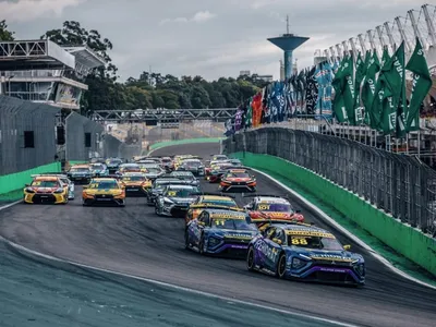 Autódromo de Interlagos supera 160  largadas na Stock Car