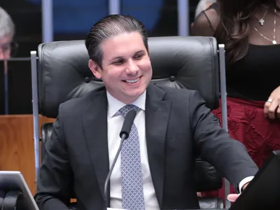 6x1: Motta diz que projeto terá transição a partir de 60 dias após aprovado