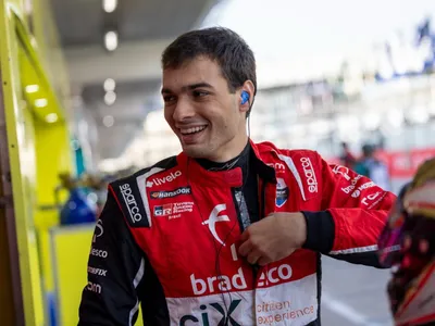 Leo Reis realiza sonho de criança com vitória na Stock Car: "É especial"
