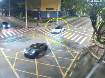 Nova imagem indica racha antes de acidente com Porsche em São Paulo