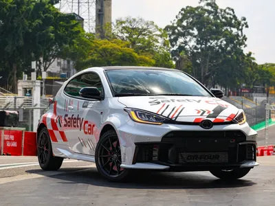 GR Yaris estreia como novo Safety Car da Stock Car em Interlagos