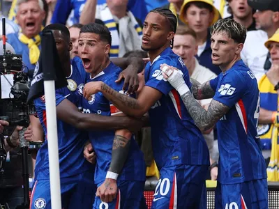 Chelsea vence Leeds, vai à final da Copa da Inglaterra e ameniza crise