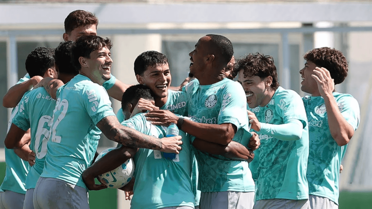 Jogadores do Palmeiras durante treino para jogo contra Bragantino. Foto: Cesar Greco/Palmeiras/by Canon
