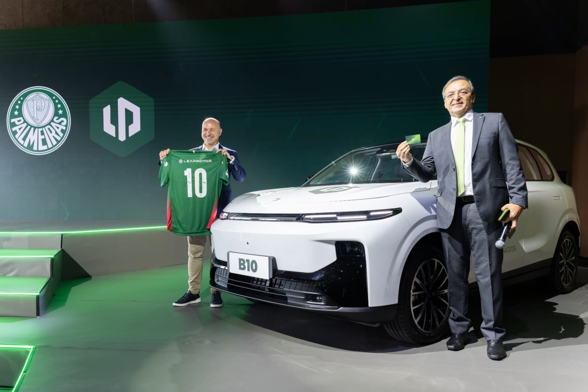 Parceria com Palmeiras marca início da operação da Leapmotor no Brasil