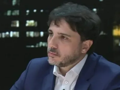 Renan Santos compara caso Master com Mensalão e diz que Lula será 'surrado'