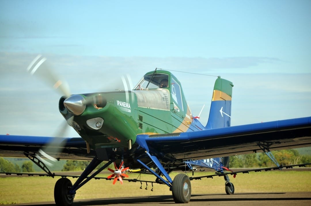 Embraer leva aeronave Ipanema 203 movida a etanol para a Agrishow