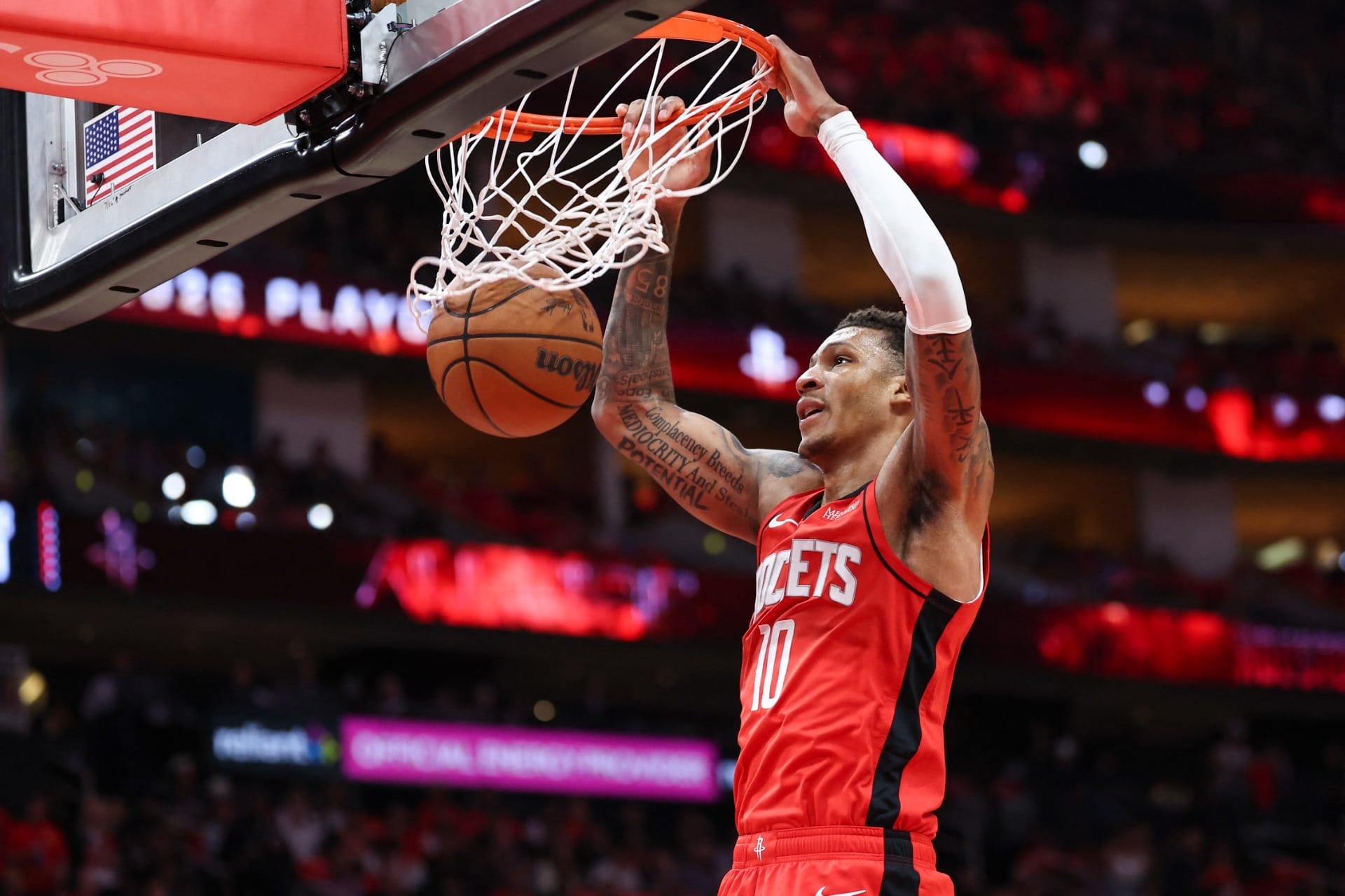NBA: Rockets vencem Lakers e evitam varrida; veja os resultados de domingo