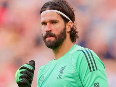Juventus negocia compra de Alisson, da Seleção Brasileira; veja valores