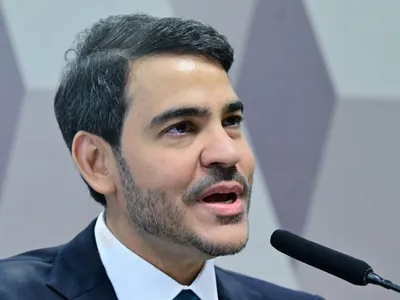 Messias diz em sabatina na CCJ do Senado que é 'totalmente contra o aborto'