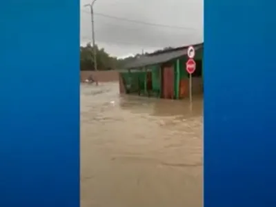 Temporal deixa rastro de destruição e alerta amarelo em São Luís (MA)