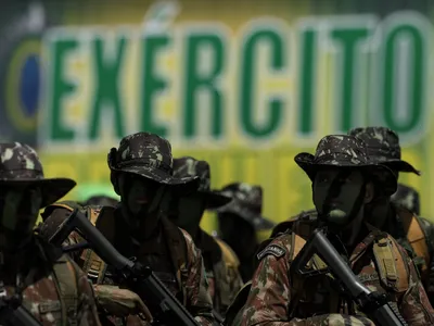 Cabo do Exército é preso por tentativa de homicídio após briga em quiosque