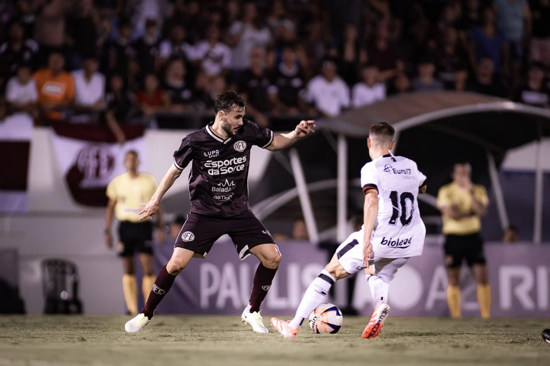 Ferroviária e Ituano durante embate na semifinal do Campeonato Paulista da Série A2