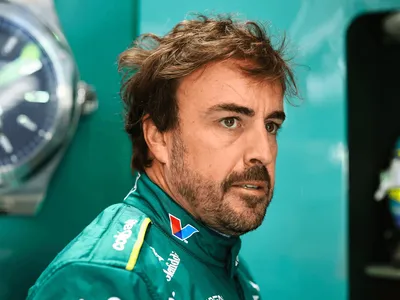 Alonso afasta chance de aposentadoria na F1: "Não sinto que seja a hora"