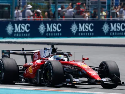 Charles Leclerc lidera único treino livre do GP de Miami; Bortoleto é 14º