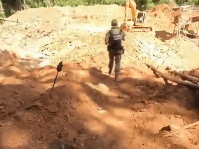 Força-tarefa destrói 22 bunkers do garimpo ilegal na Terra Indígena Sararé