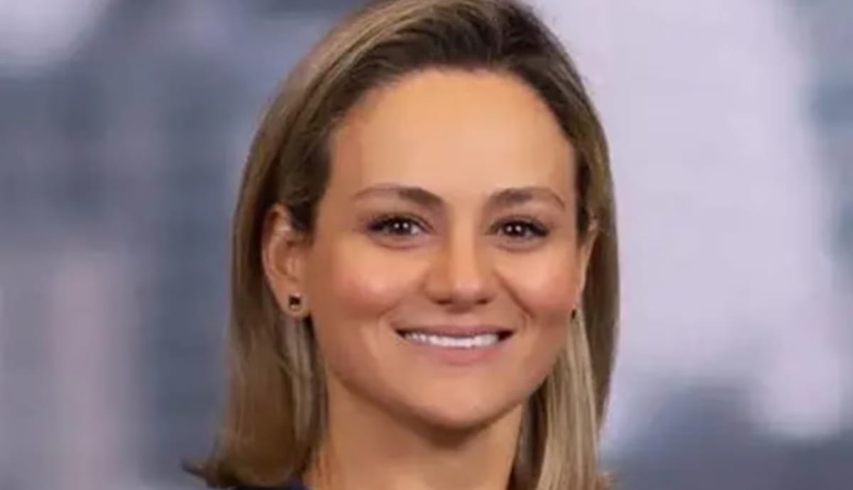 Quem é a executiva da JP Morgan acusada de abuso sexual e coerção