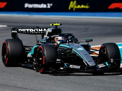 Antonelli domina classificação e faz a pole em Miami; Bortoleto é último
