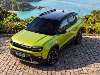 Novo Jeep Avenger estreia no Brasil e mira SUVs mais vendidos do país