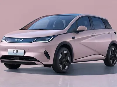 Dolphin híbrido da BYD chega ao Brasil e muda estratégia da marca