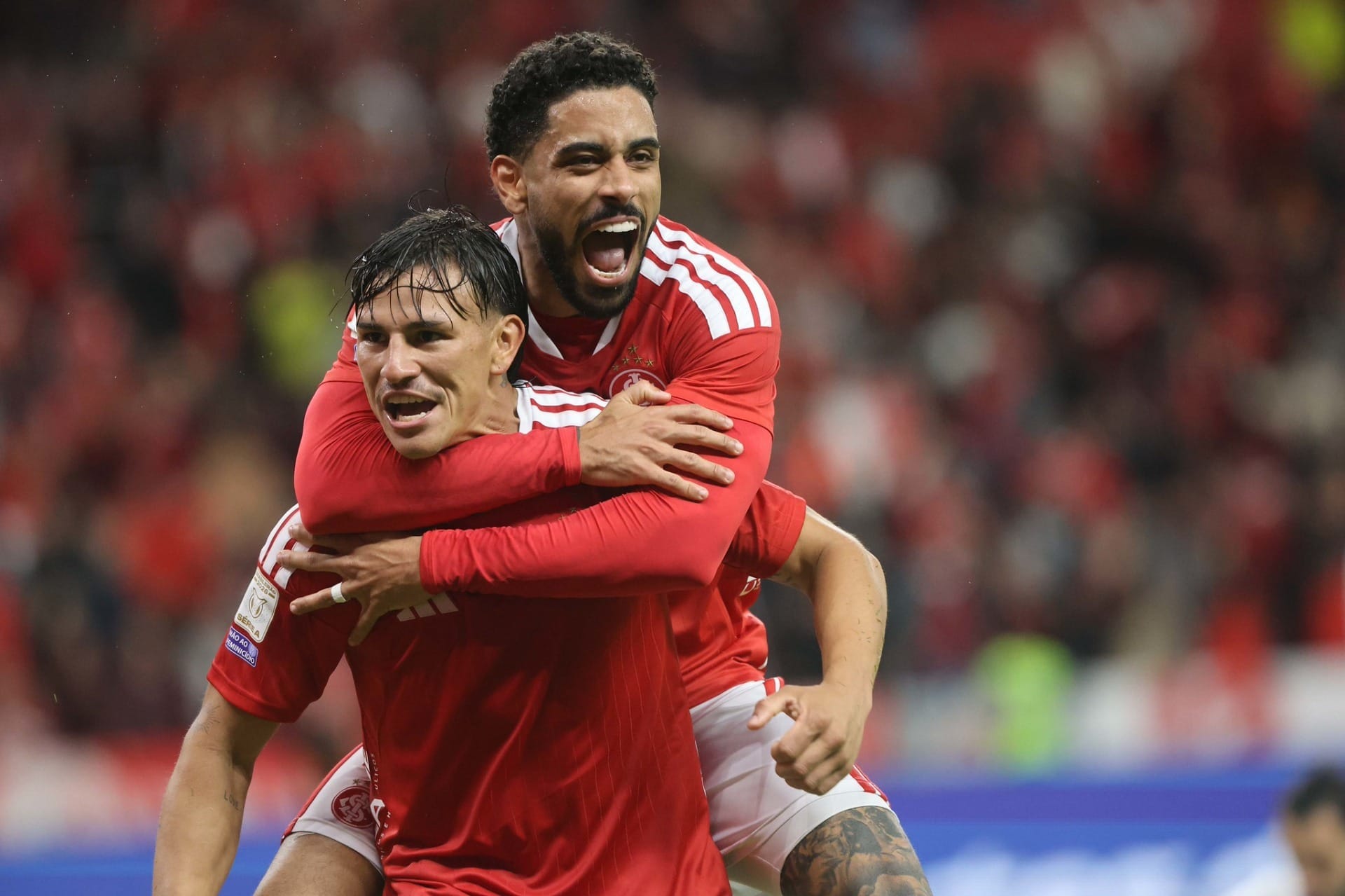 Em busca de série invicta, Inter visita o Vitória; veja provável escalação