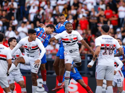 Sob vaias, São Paulo cede ao empate com o Bahia em Bragança Paulista