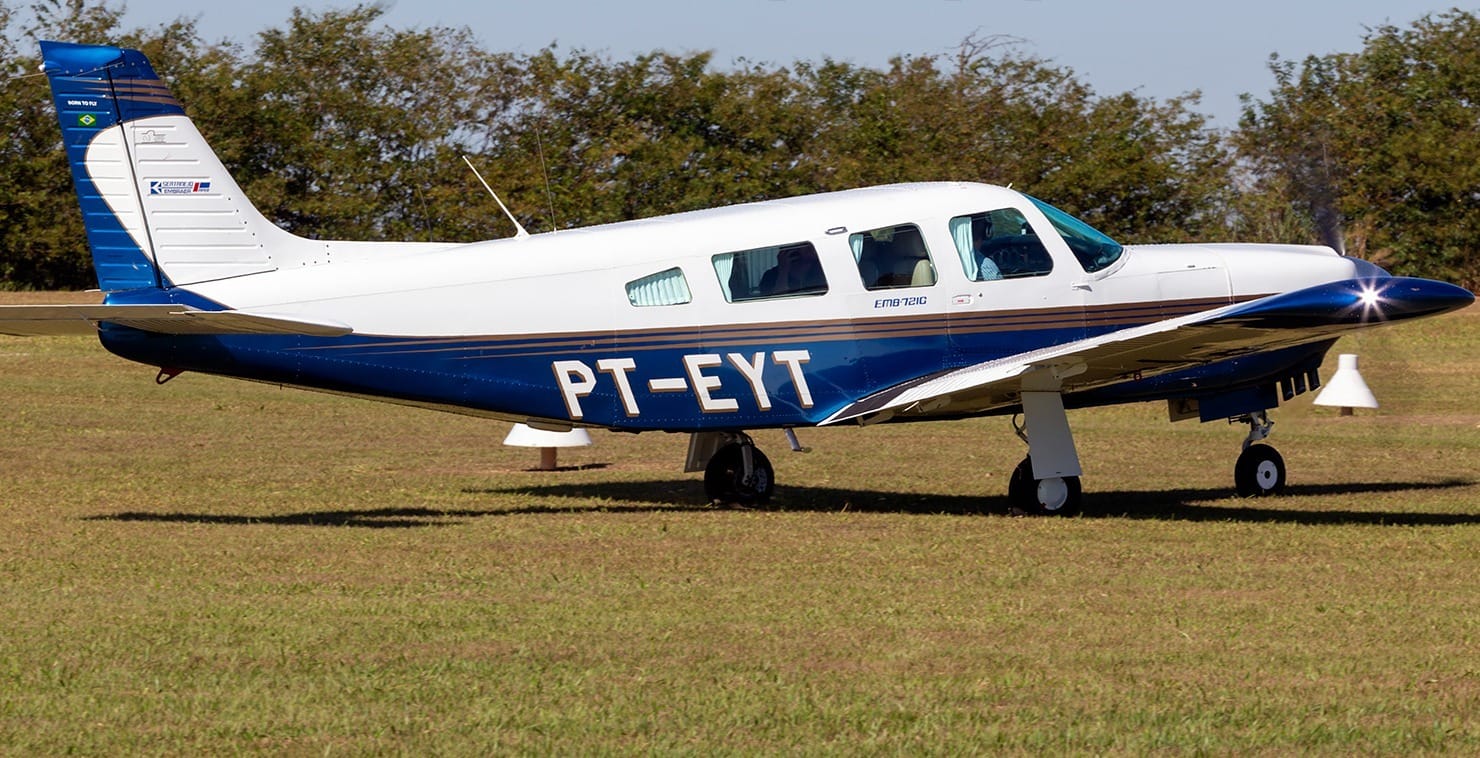 Sertanejo EMB-721C: aeronave que caiu em BH é chamada de 'trator dos ares'