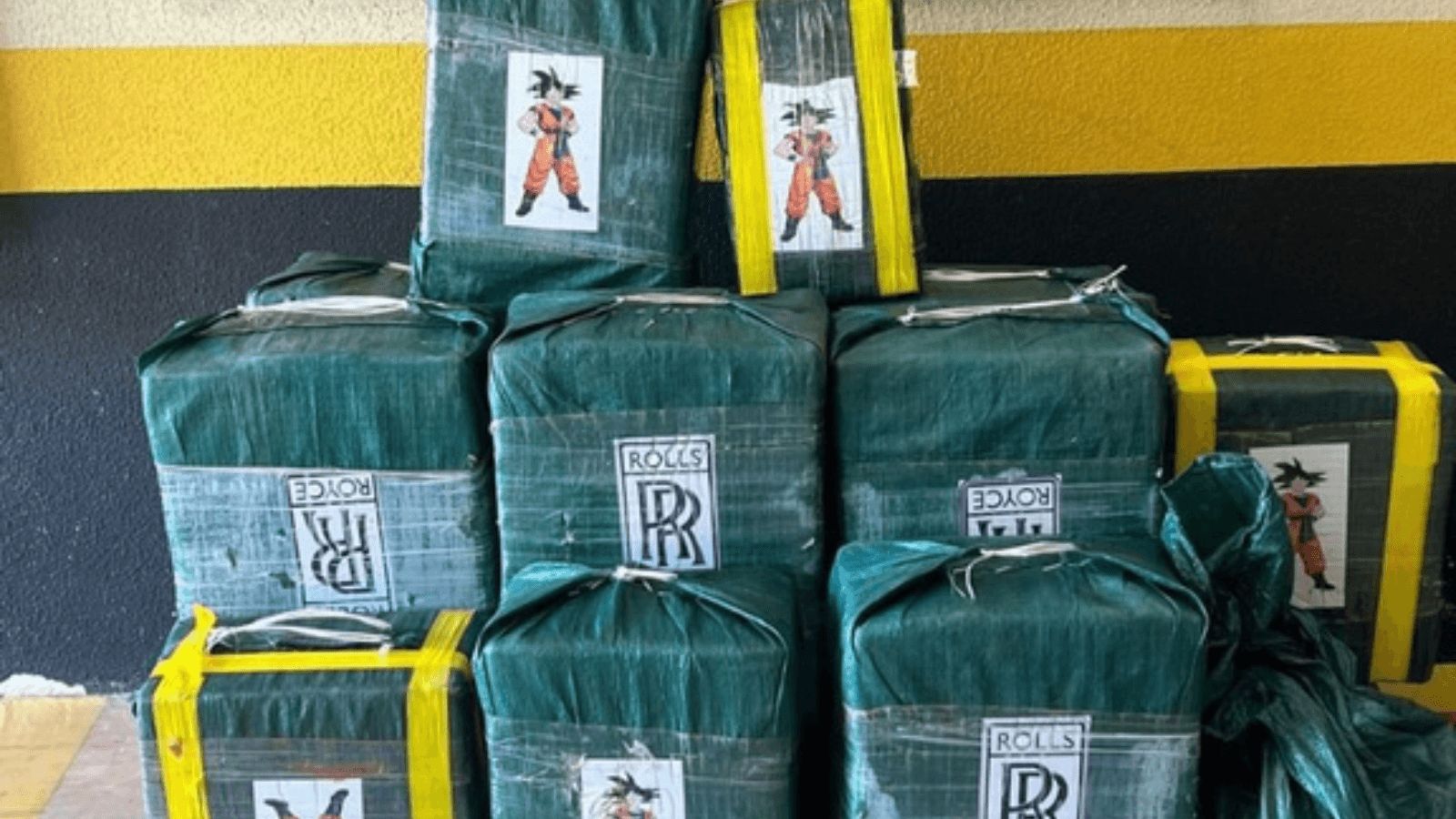 PF apreende mais de 500 Kg de cocaína dentro de uma aeronave