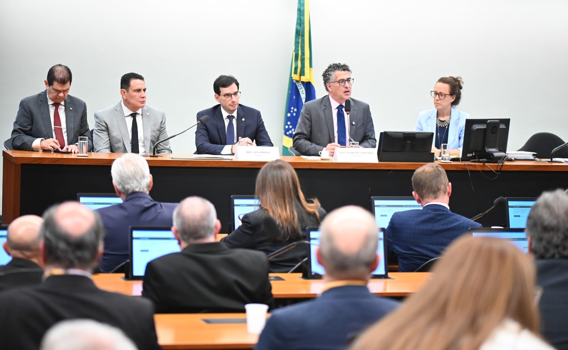 PEC 6x1: parecer de relator será votado em comissão da Câmara nesta segunda