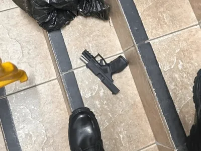 Padrasto de adolescente suspeito de matar dois em escola do AC é exonerado