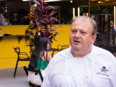 Jacquin encerra temporada com caos, ratos e sujeira em Foz do Iguaçu