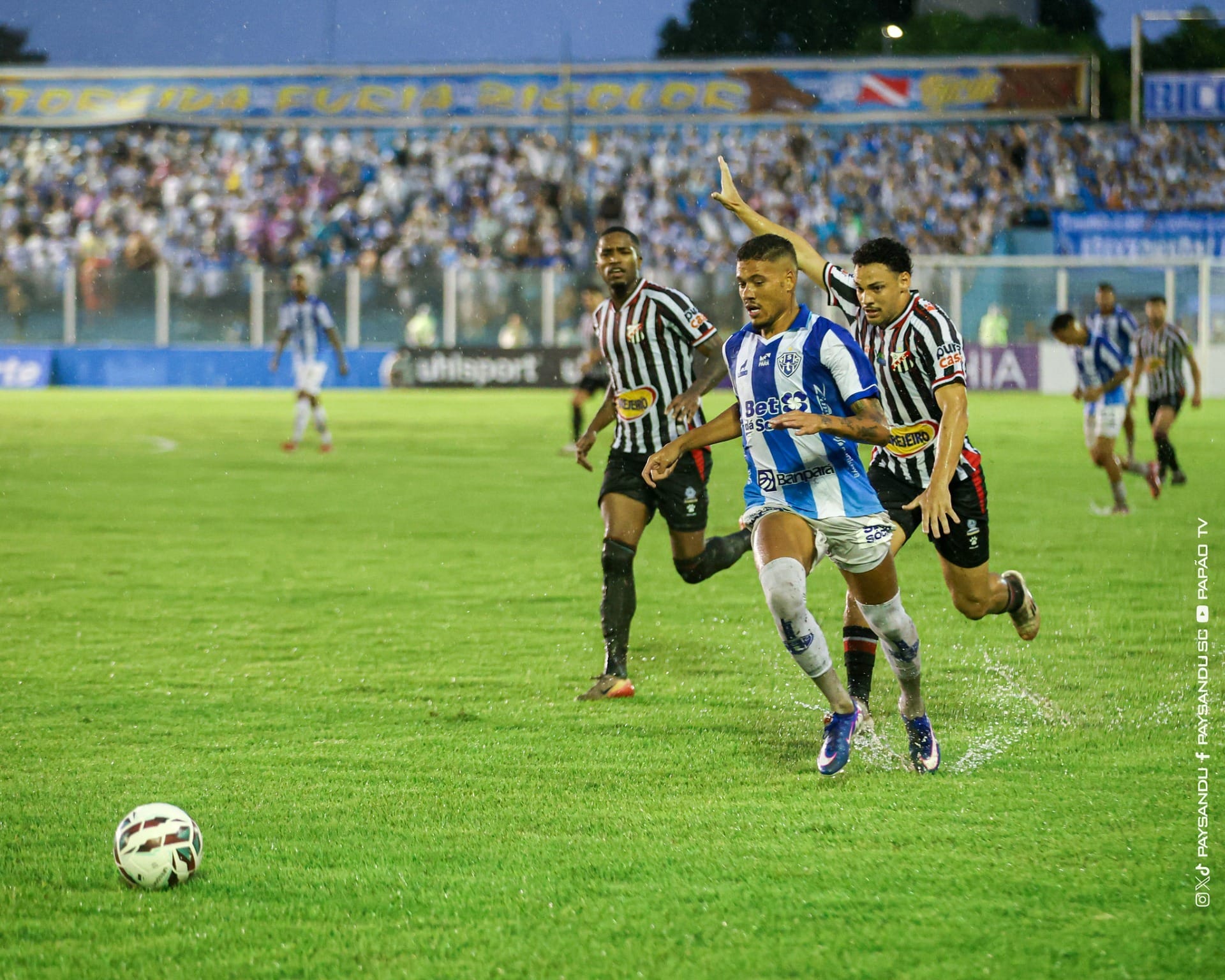 Paysandu tem jogador expulso e vira novo líder da Série C; veja resultados