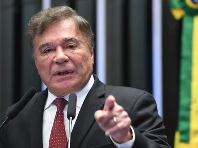 Alvaro Dias lidera e 2ª vaga ao Senado no PR está acirrada, diz pesquisa