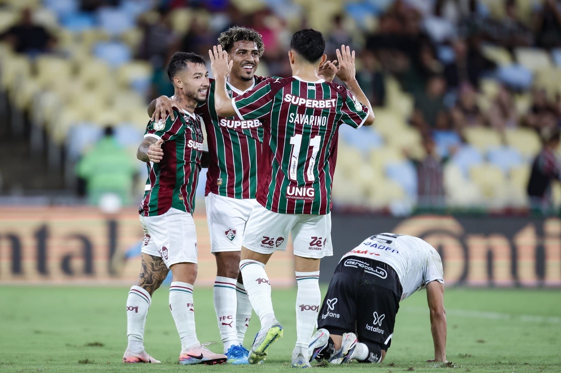 Fluminense elimina Operário-PR na Copa do Brasil, mas toma susto e é vaiado