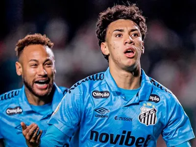 Com Neymar discreto, Santos elimina o Coritiba com golaço de Menino da Vila