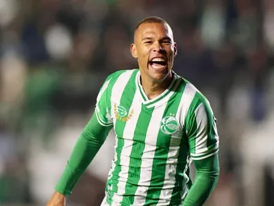 Com um a mais, Juventude elimina São Paulo na Copa do Brasil; Roger cai