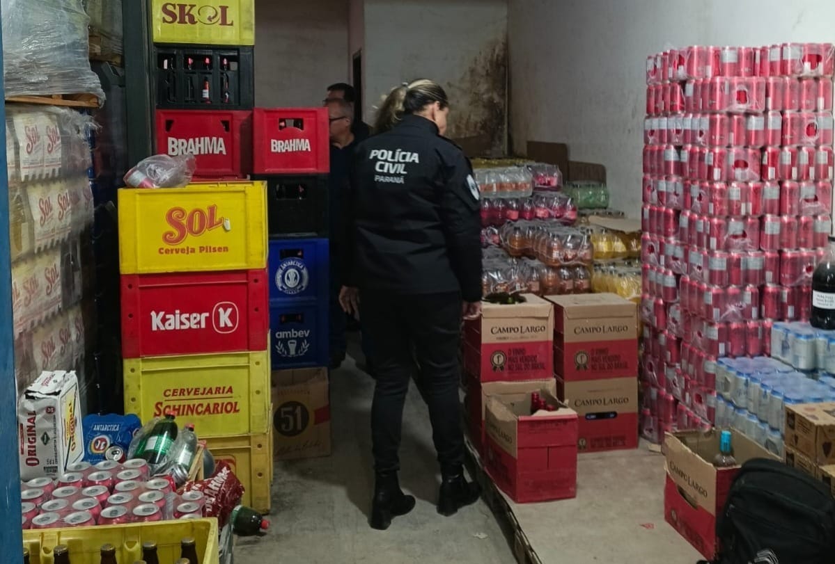 PCPR prende homem e apreende mais de 8,4 mil garrafas de vinho falsificado em Curitiba