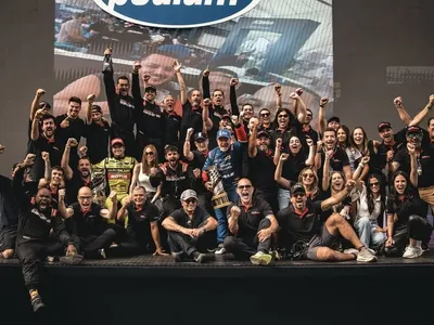 Punição em Interlagos retira pódios de Barrichello e Nelsinho na Stock Car