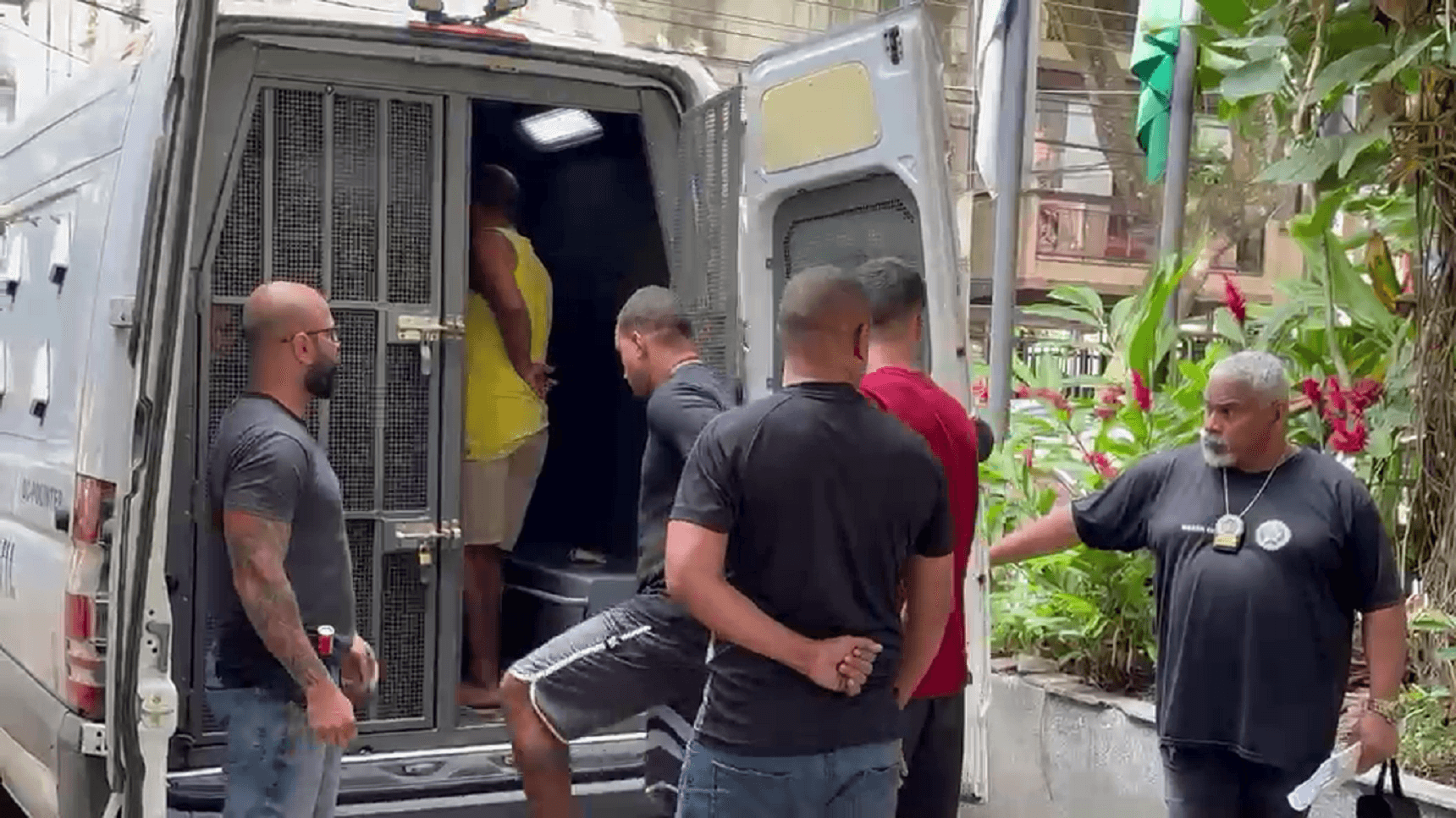 Polícia prende núcleo financeiro da maior quadrilha de roubos a casas do RJ